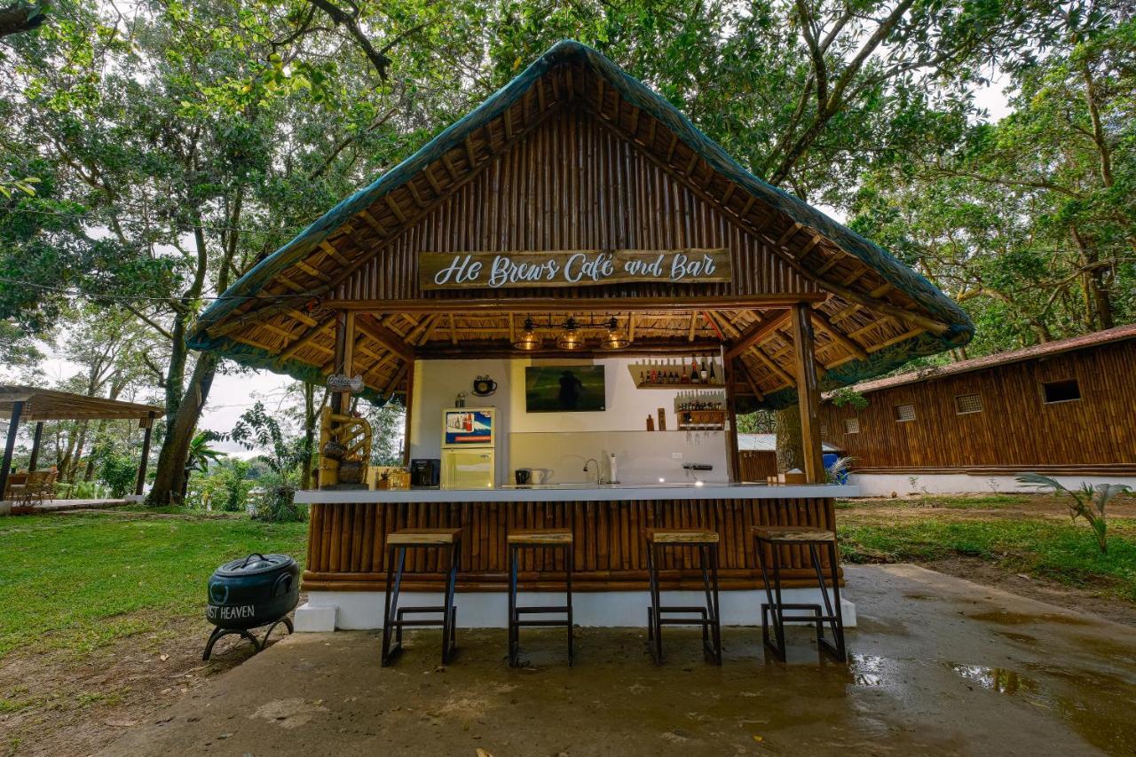 Almost Heaven Lake Resort By Cocotel Cavinti Bagian luar foto