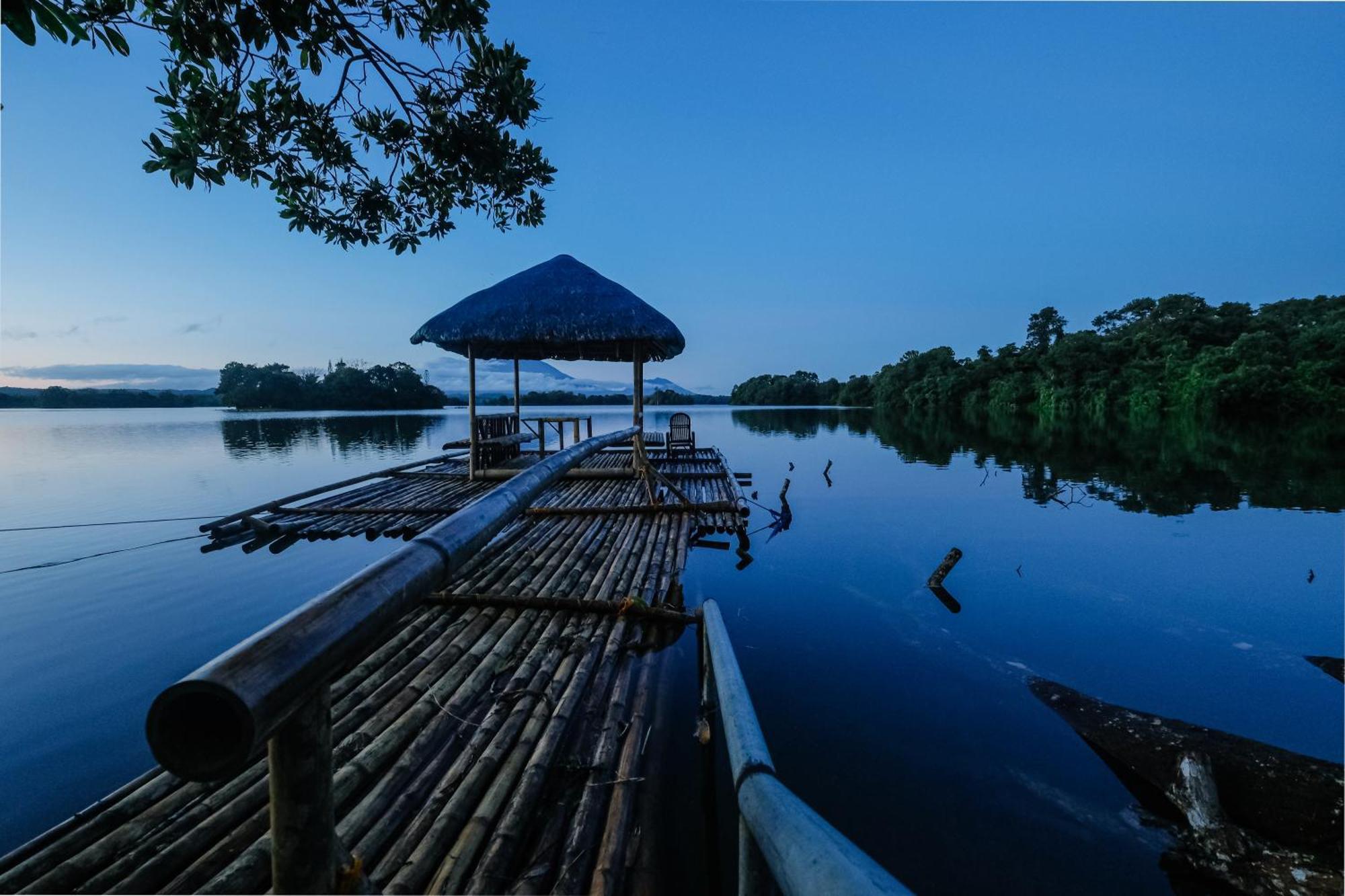 Almost Heaven Lake Resort By Cocotel Cavinti Bagian luar foto