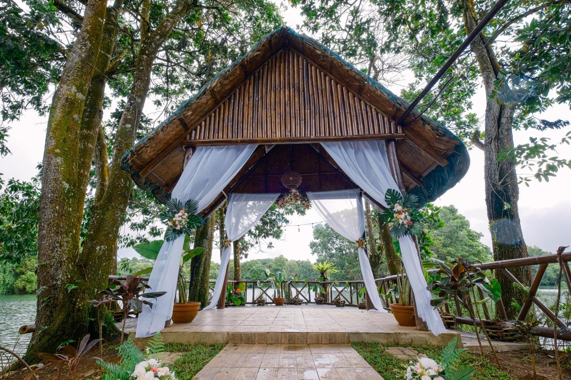 Almost Heaven Lake Resort By Cocotel Cavinti Bagian luar foto