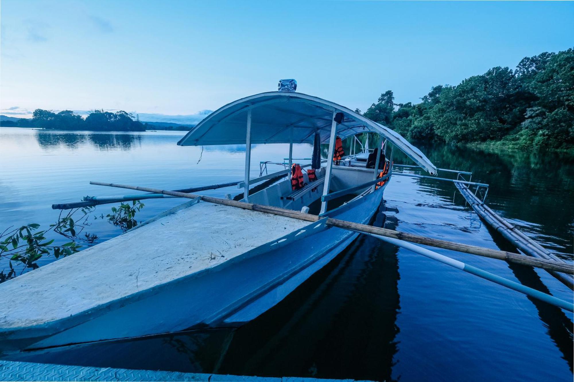 Almost Heaven Lake Resort By Cocotel Cavinti Bagian luar foto