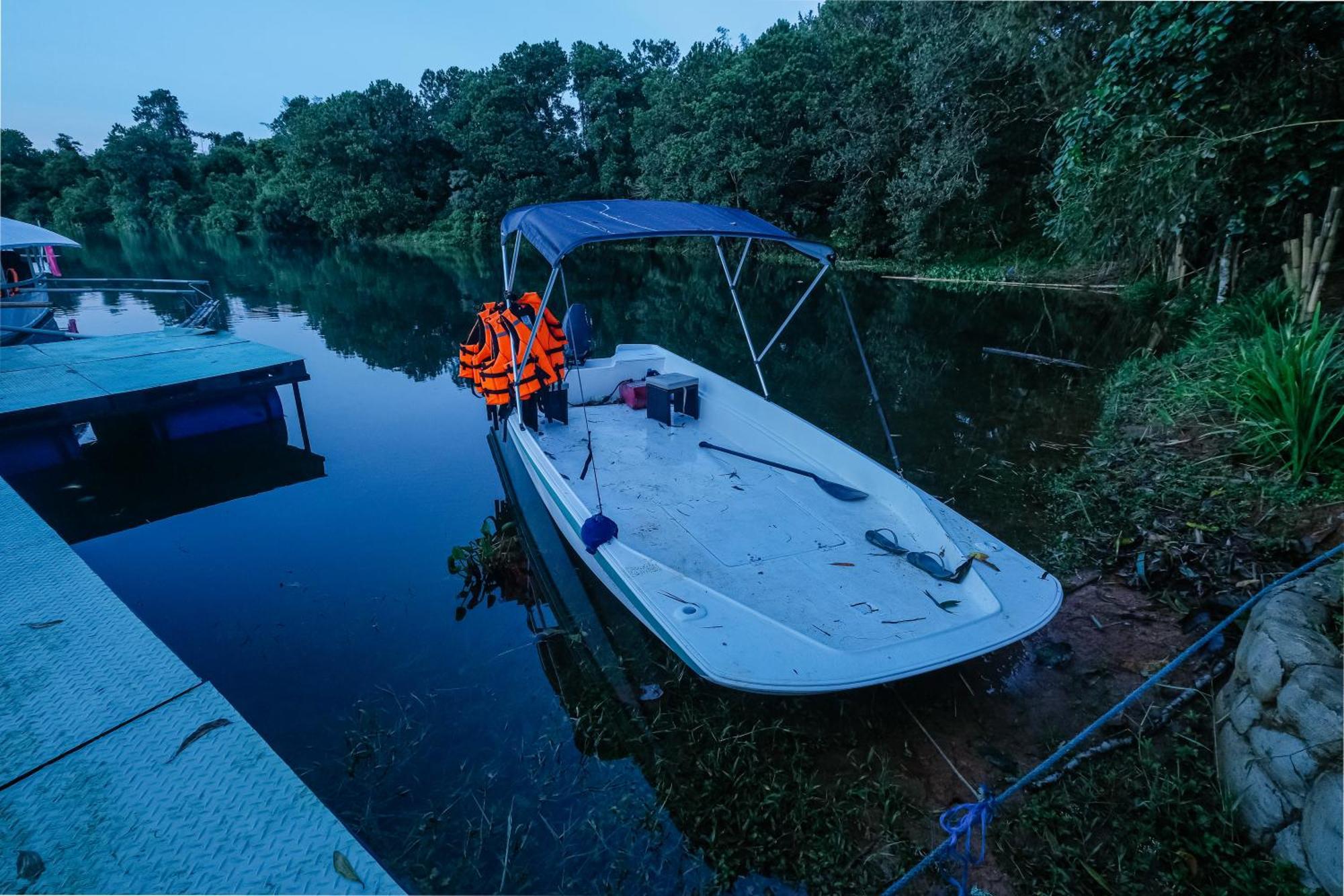 Almost Heaven Lake Resort By Cocotel Cavinti Bagian luar foto